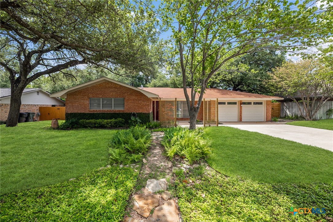 2302 Mockingbird Lane Temple, TX 76502 - Photo 2 of 31