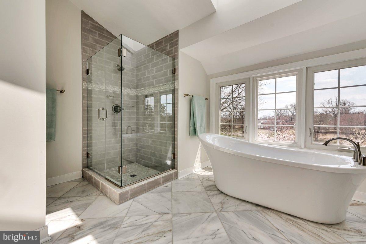17001 Spates Hill Road Poolesville, MD 20837 - Photo 22 of 30 All new w/large vanity, custom tub, marble floors