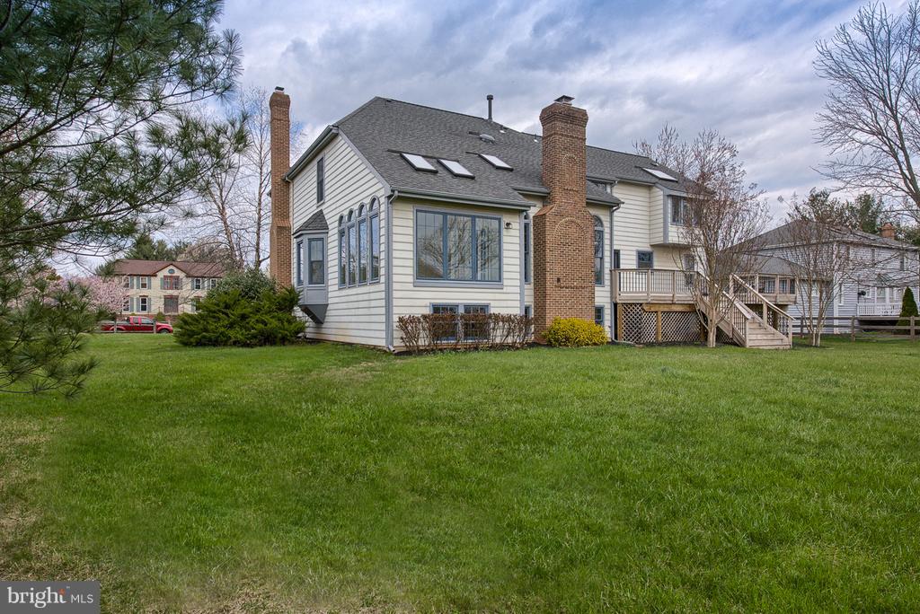 17001 Spates Hill Road Poolesville, MD 20837 - Photo 28 of 30 A beautiful home from all sides