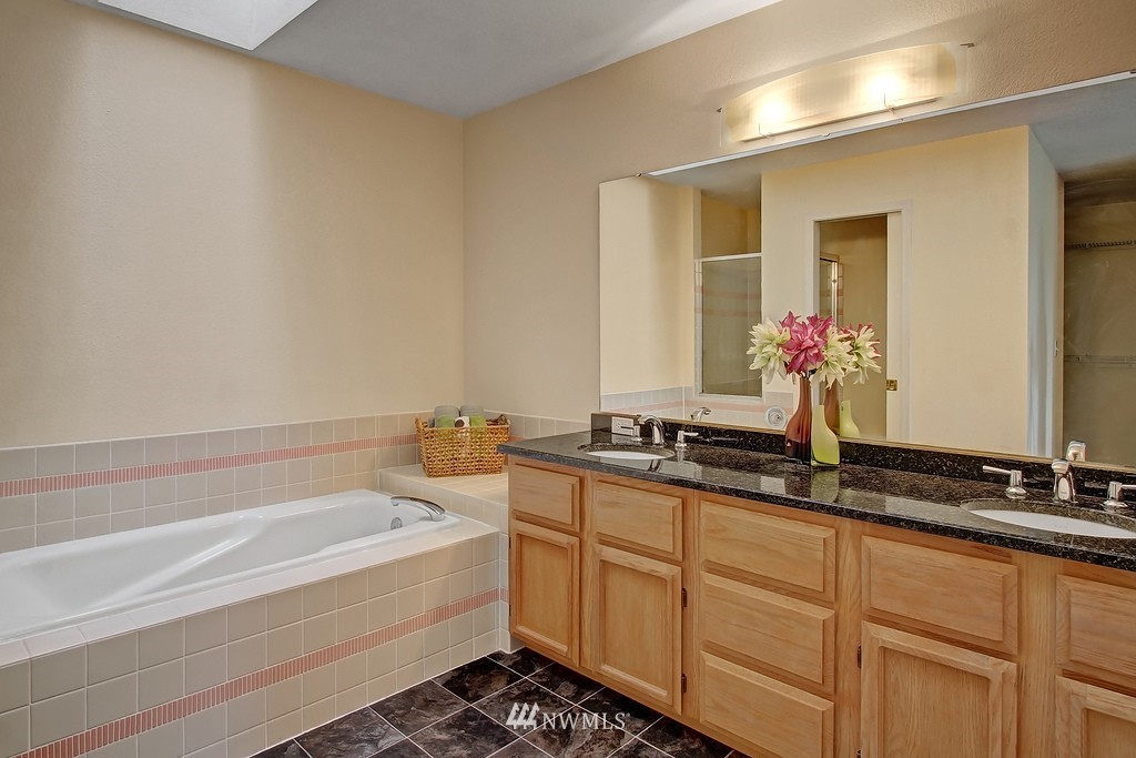 7250 Old Redmond Road, Unit H128 Redmond, WA 98052 - Photo 11 of 18