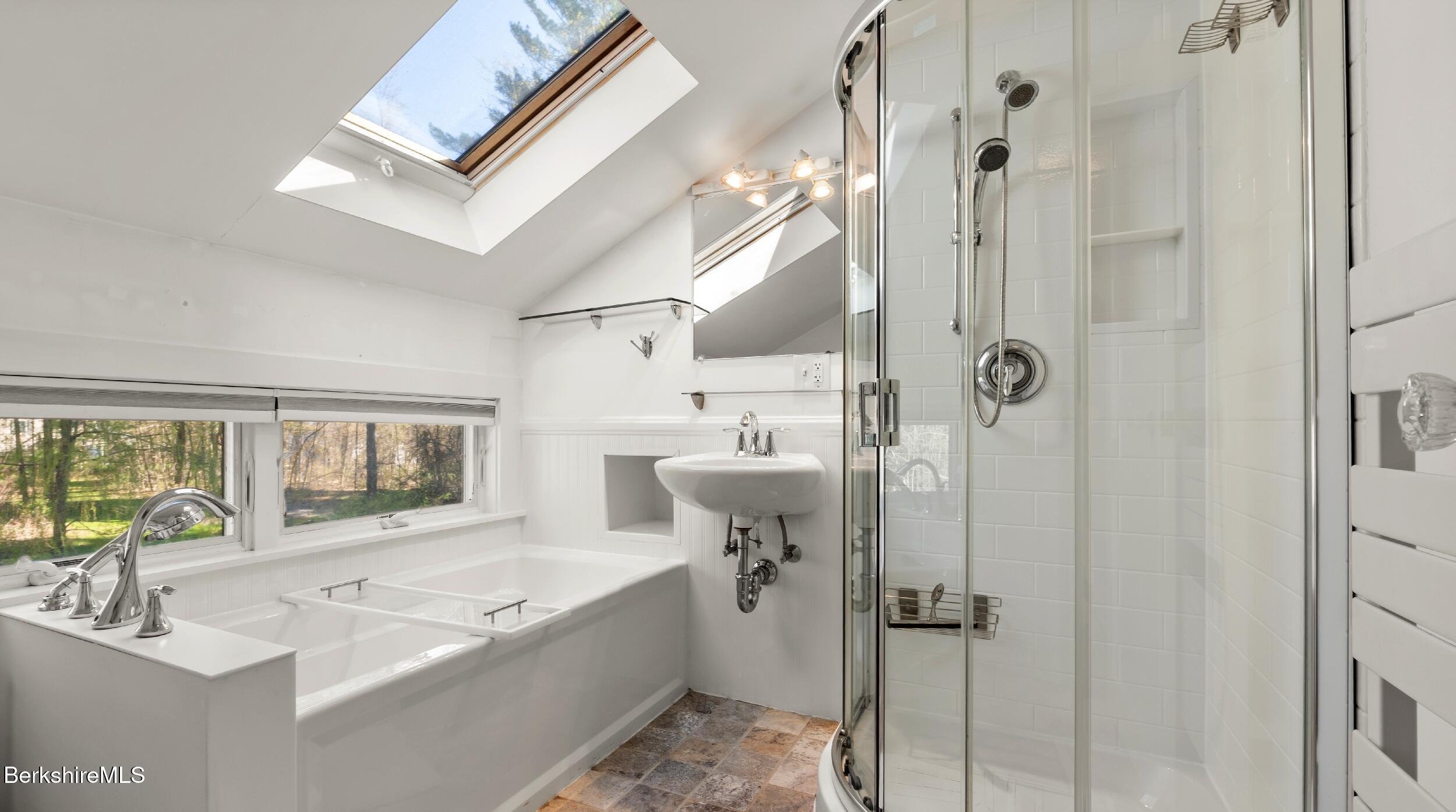 181 New Lenox Road Lenox, MA 01240 - Photo 22 of 30 Second Floor Full Bath