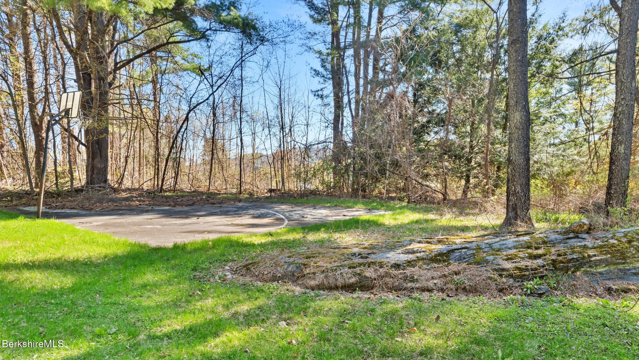 181 New Lenox Road Lenox, MA 01240 - Photo 26 of 30 Basketball Hoop