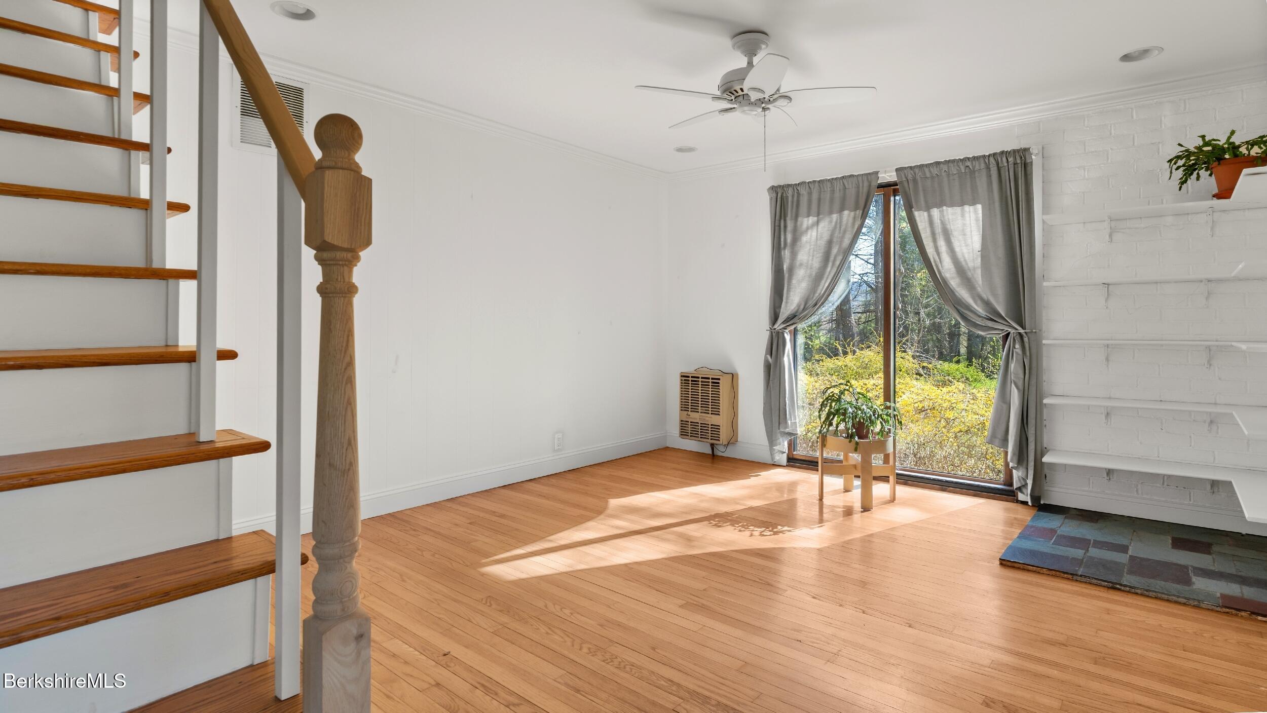 181 New Lenox Road Lenox, MA 01240 - Photo 5 of 30 Living Room