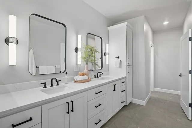 $1,049,900 | 4951 East Emma Lynn Court, Spokane, WA 99223