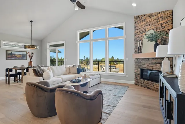 $1,049,900 | 4951 East Emma Lynn Court, Spokane, WA 99223