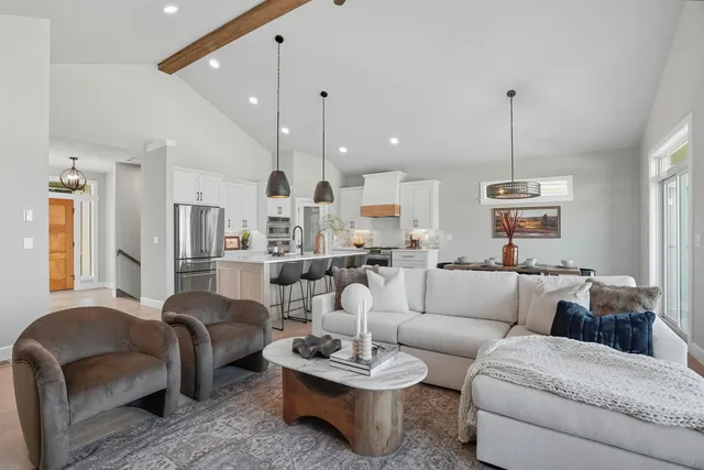 $1,049,900 | 4951 East Emma Lynn Court, Spokane, WA 99223