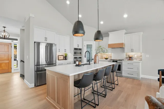 $1,049,900 | 4951 East Emma Lynn Court, Spokane, WA 99223