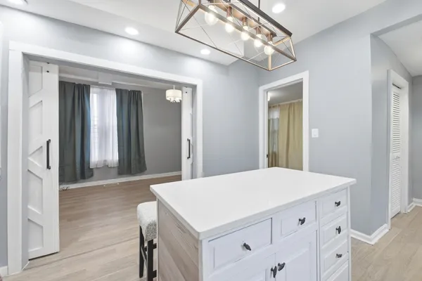 $290,000 | 7115 South Rockwell Street, Chicago, IL 60629
