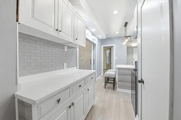 $290,000 | 7115 South Rockwell Street, Chicago, IL 60629
