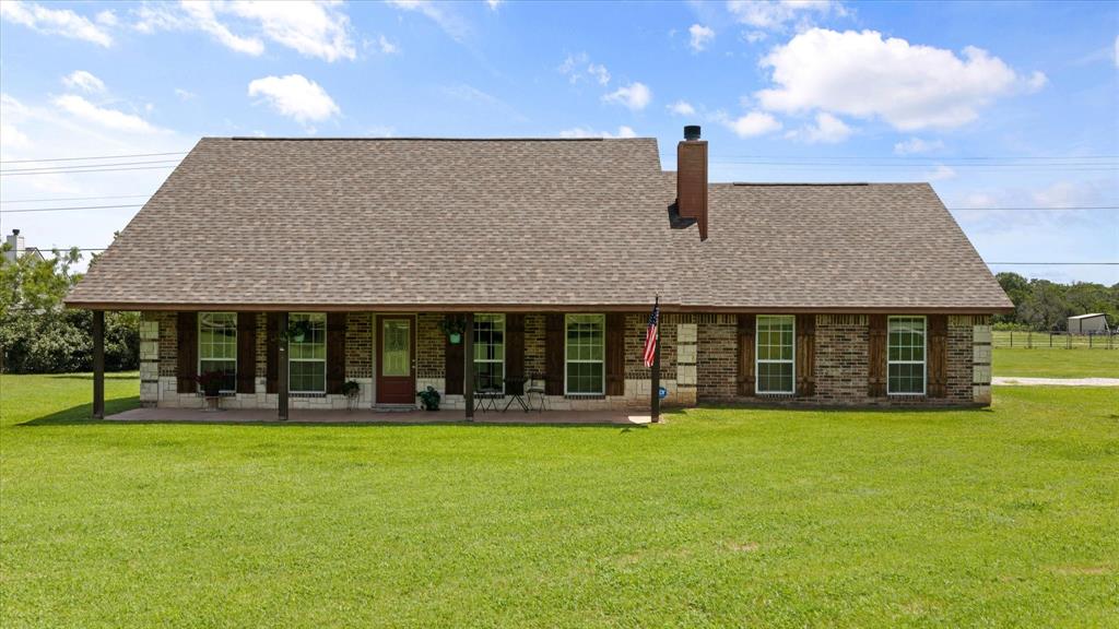 511 Highland Road Springtown, TX 76082 - Photo 2 of 39 Gallery Image 2