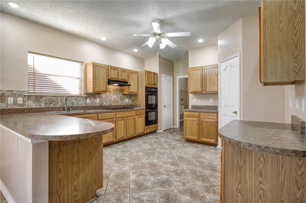 424 Oak Road Belle Chasse, LA 70037 - Photo 9 of 25 Gallery Image 9