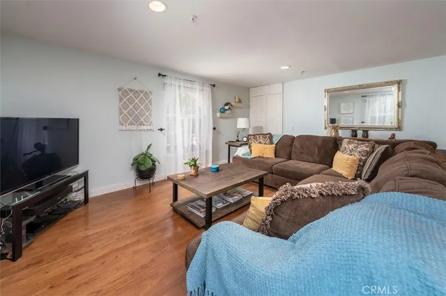 $5,000 | 24917 Bella Vista Drive, Newhall, CA 91321