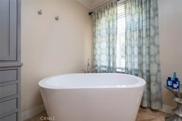 $5,000 | 24917 Bella Vista Drive, Newhall, CA 91321