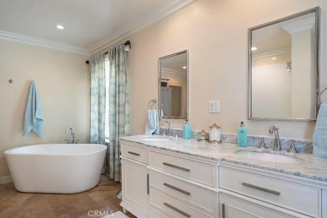 $5,000 | 24917 Bella Vista Drive, Newhall, CA 91321