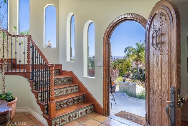 $5,000 | 24917 Bella Vista Drive, Newhall, CA 91321