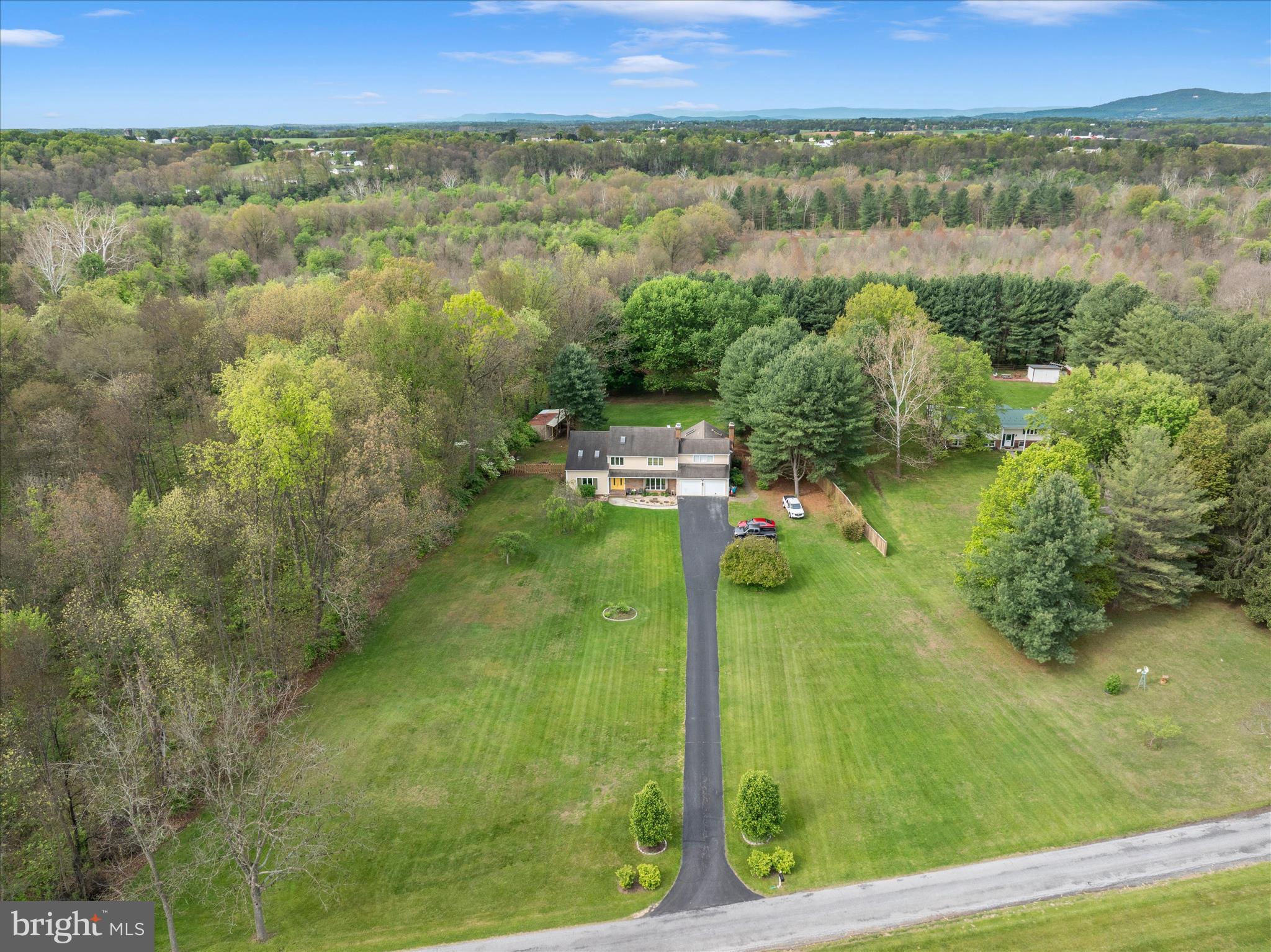 15749 Spade Road Hagerstown, MD 21740 - Photo 2 of 23