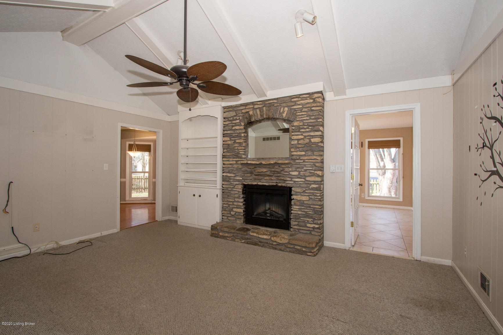 2700 Wareham Road Louisville, KY 40242 - Photo 6 of 38 2700 Wareham-12