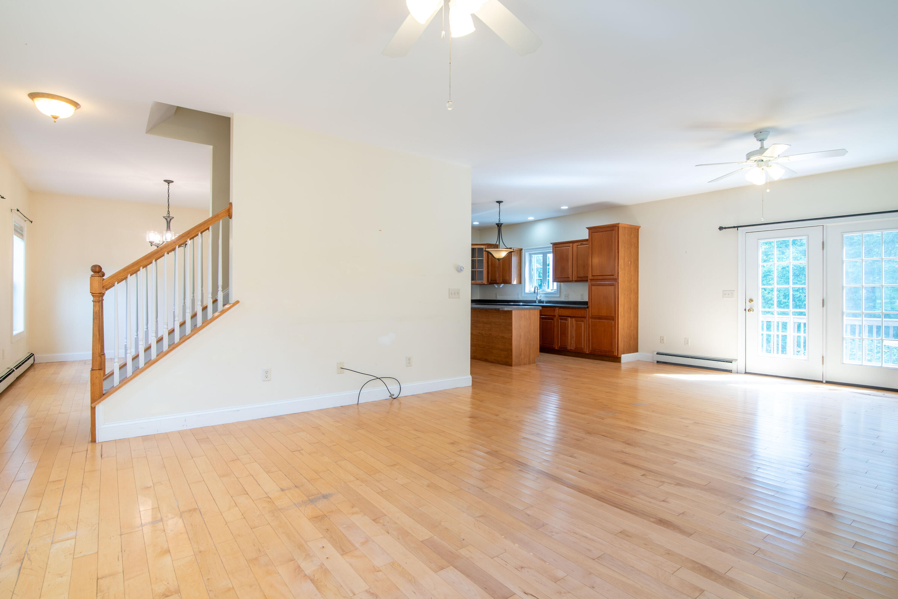 309 Gray Road North Yarmouth, ME 04097 - Photo 13 of 34 Living Room - view1
