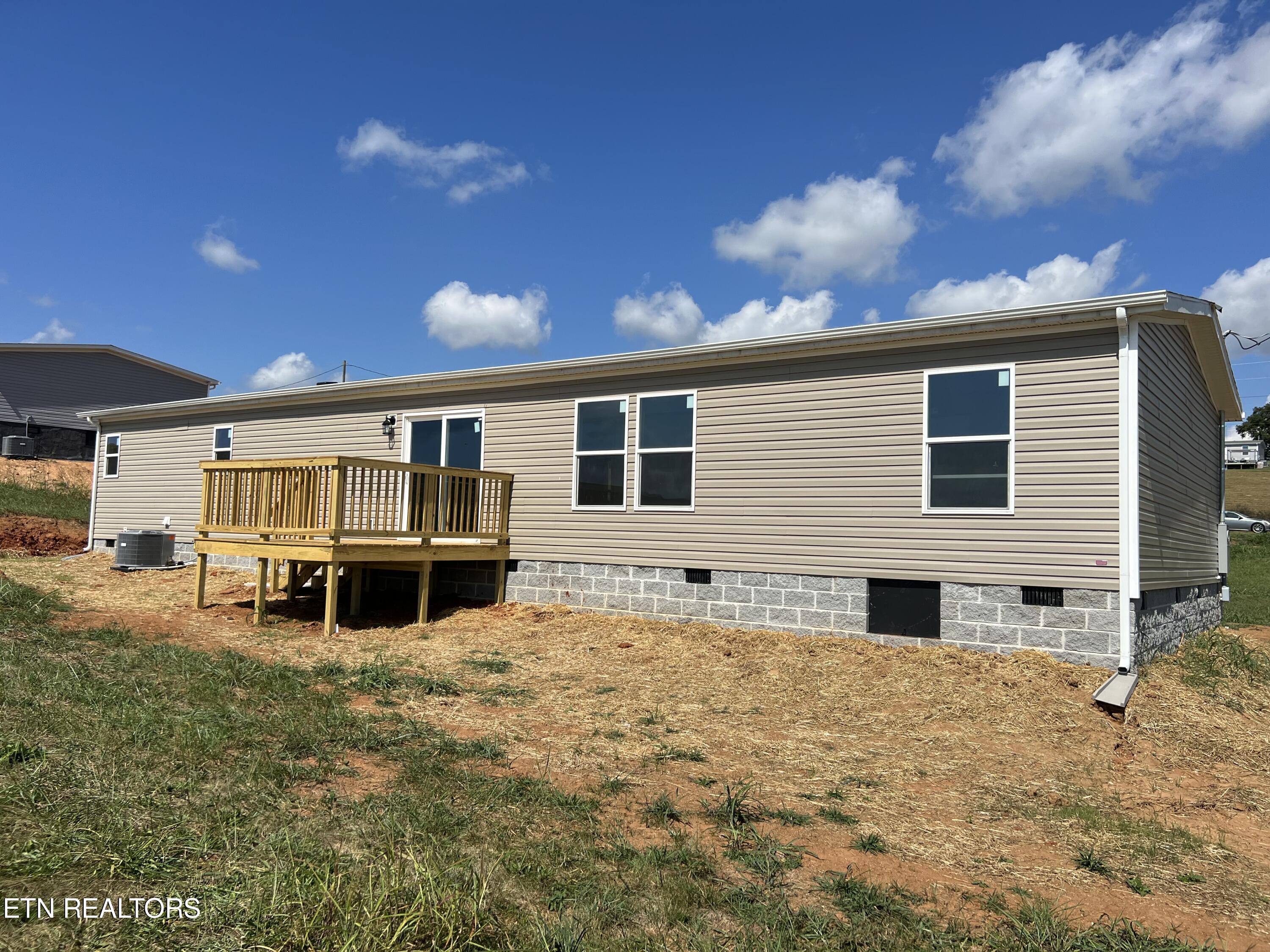 180 Schertz Lane Rutledge, TN 37861 - Photo 8 of 9 Backyard