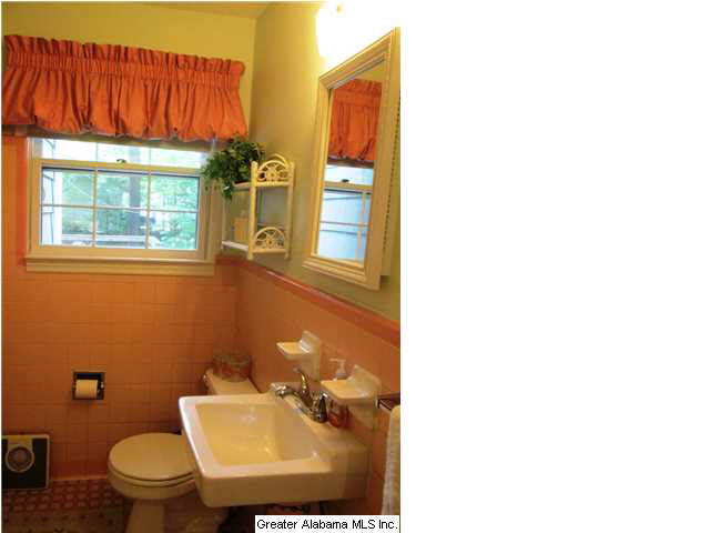 1131 Columbiana Road Birmingham, AL 35209 - Photo 21 of 30