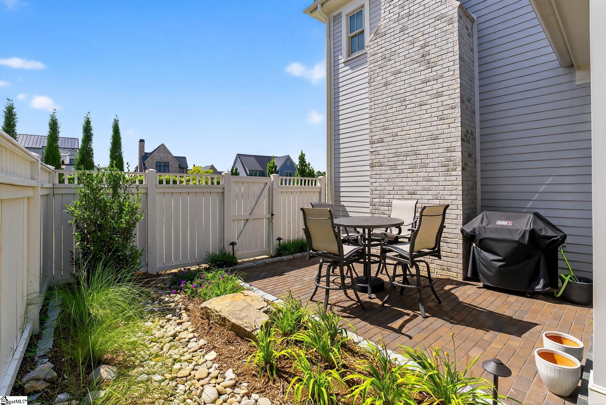 3 Gambrell Drive Greenville, SC 29615 - Photo 11 of 48