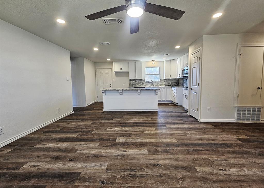 910 Willow Pond Road Groesbeck, TX 76642 - Photo 2 of 16