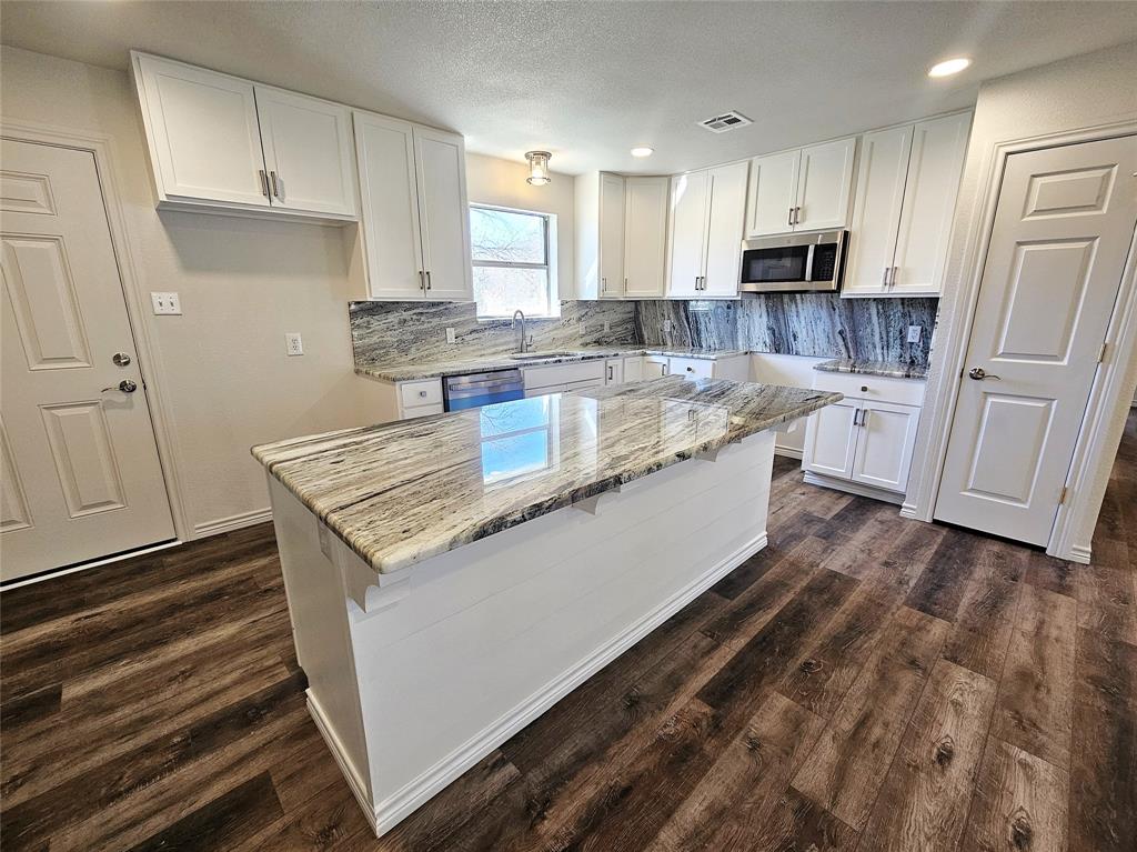 910 Willow Pond Road Groesbeck, TX 76642 - Photo 4 of 16