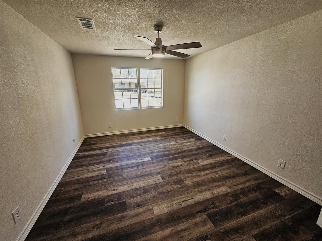 910 Willow Pond Road Groesbeck, TX 76642 - Photo 9 of 16