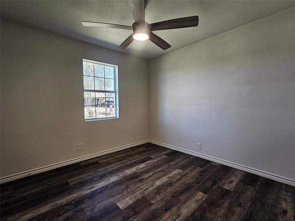 910 Willow Pond Road Groesbeck, TX 76642 - Photo 10 of 16