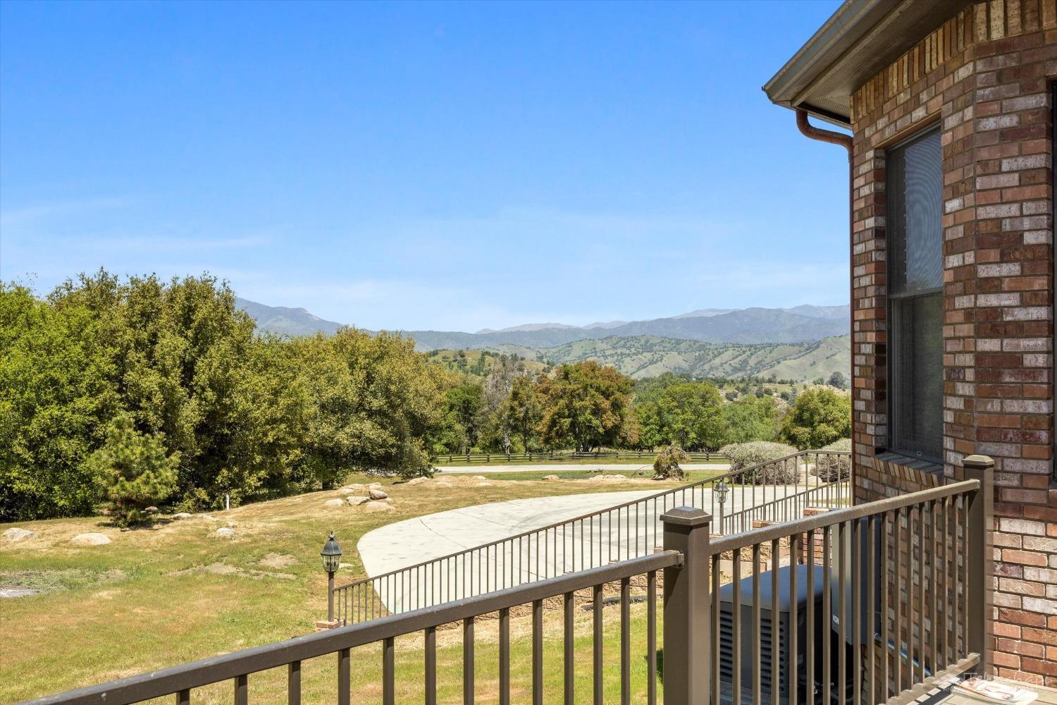 28641 Valley Oak Road Keene, CA 93531 - Photo 75 of 84 Gallery Image 75