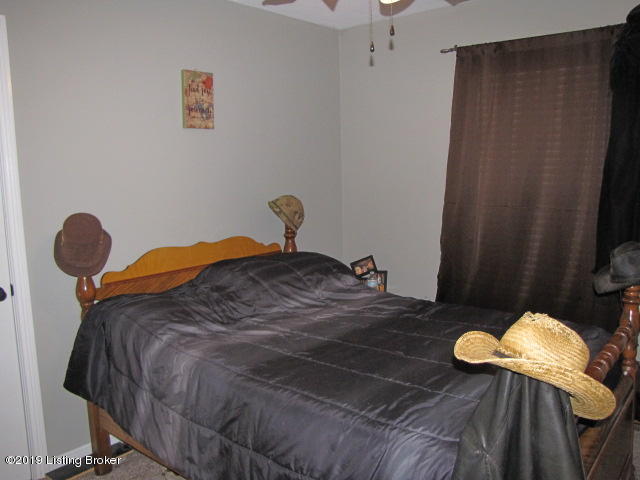 2840 Wilkerson Road Bloomfield, KY 40008 - Photo 26 of 37 IMG_0027