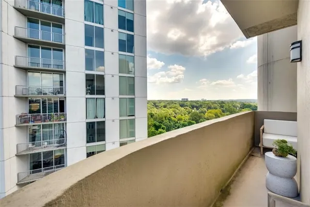 $3,600 | 2161 Peachtree Street Northeast, Unit 801, Atlanta, GA 30309