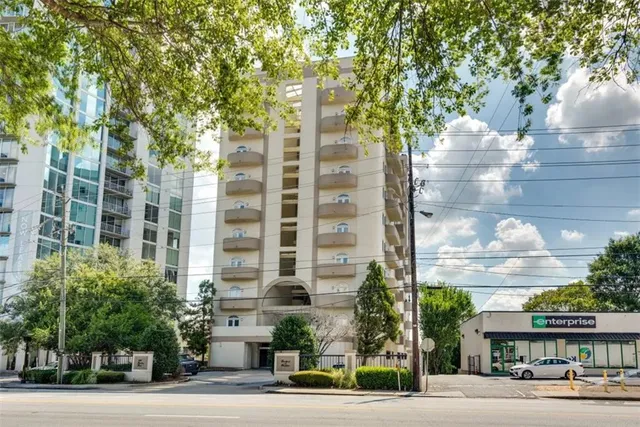 $3,600 | 2161 Peachtree Street Northeast, Unit 801, Atlanta, GA 30309