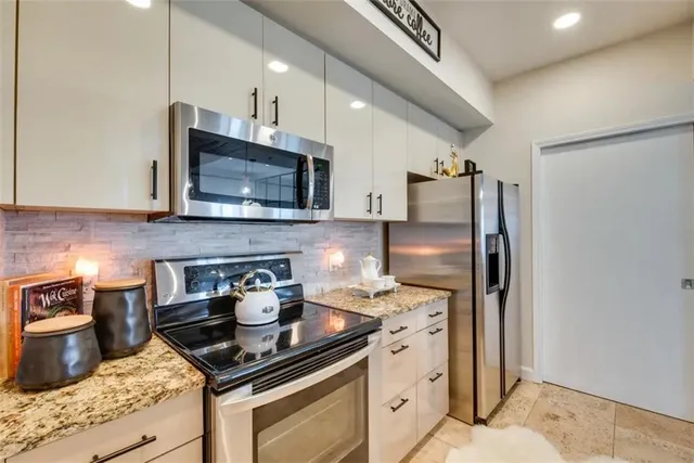 $3,600 | 2161 Peachtree Street Northeast, Unit 801, Atlanta, GA 30309