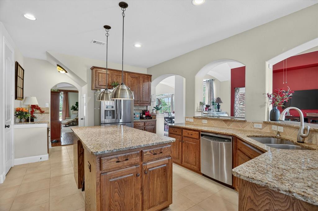 332 Reata Road Keller, TX 76248 - Photo 14 of 40