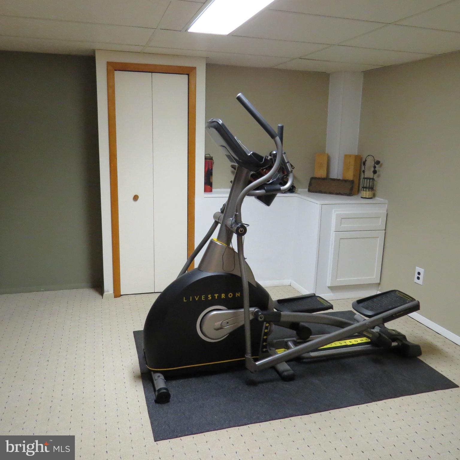 8623 Delegge Road Baltimore, MD 21237 - Photo 22 of 30 Interior (General)