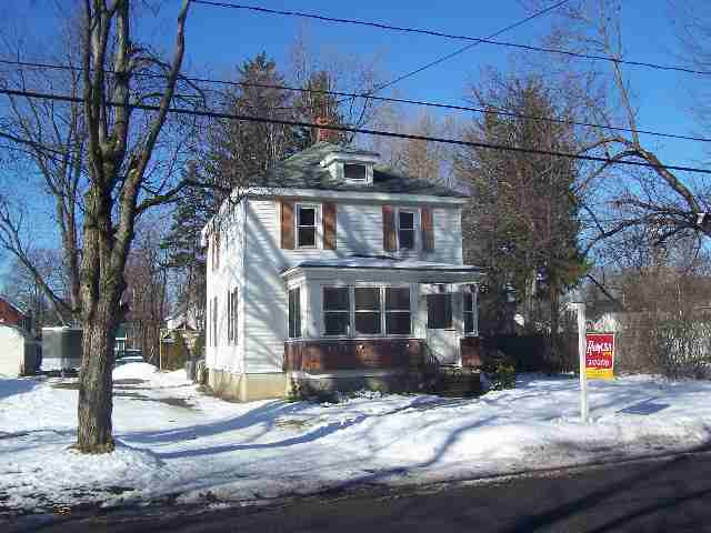 239 Clayton Road Schenectady, NY 12304 - Photo 1 of 4 Photo 1