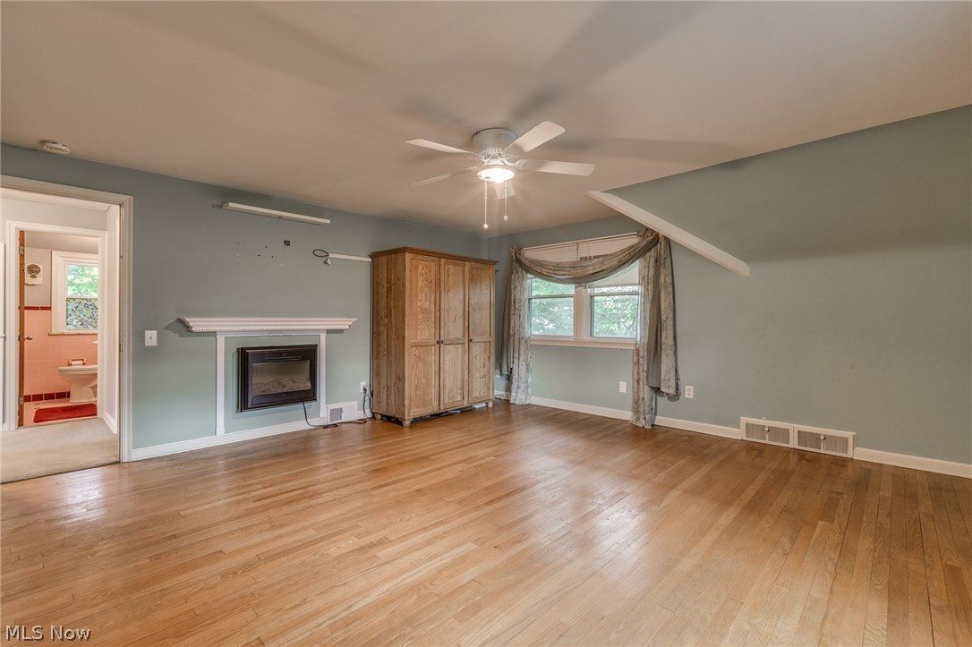 943 Richmond Road Cleveland, OH 44124 - Photo 16 of 34 Gallery Image 16
