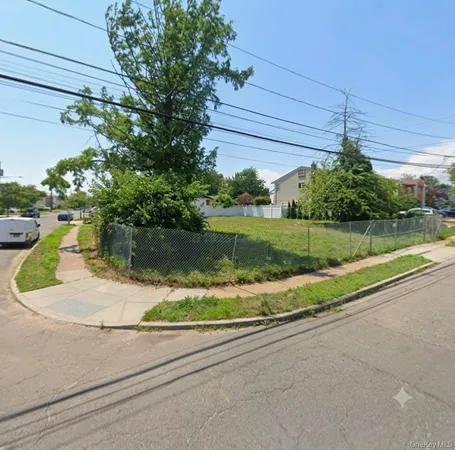$414,900 | 3554 Milburn Avenue, Baldwin, NY 11510