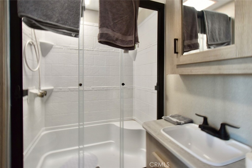 53292 Smith Road Bradley, CA 93426 - Photo 12 of 24