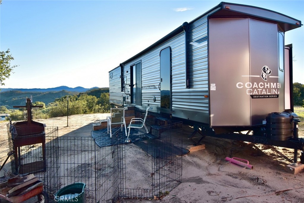 53292 Smith Road Bradley, CA 93426 - Photo 9 of 24