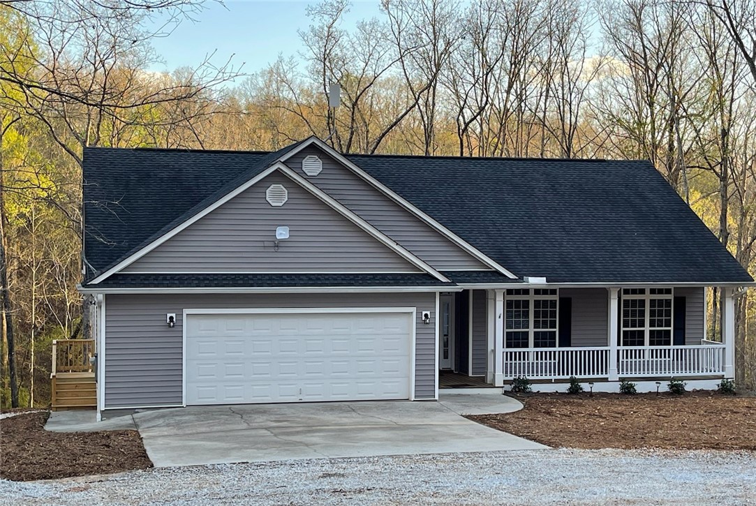 711 Rigsbee Road Westminster, SC 29693 - Photo 1 of 50 Gallery Image 1