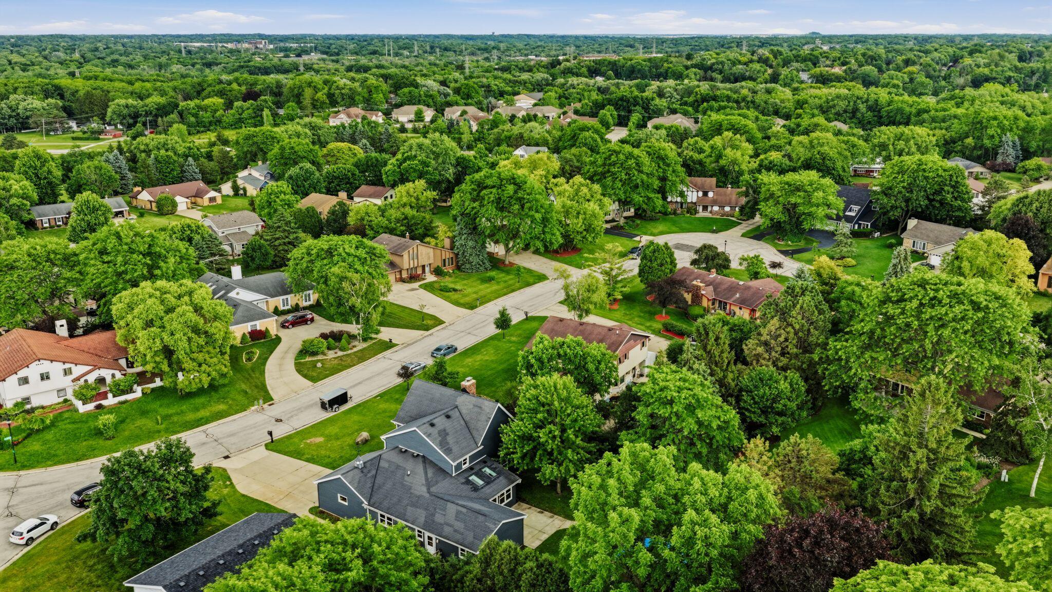 3971 South 118th Street Greenfield, WI 53228 - Photo 47 of 53 Drone - Exterior