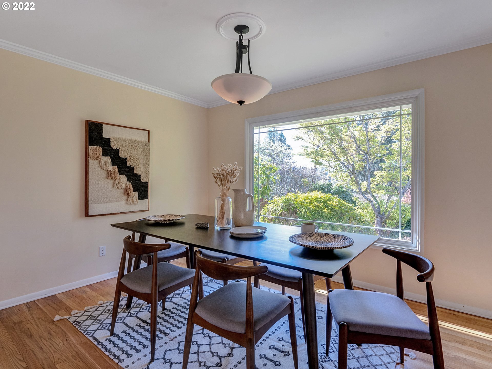 6224 Southwest Alfred Street Portland, OR 97219 - Photo 8 of 32 Gallery Image 8