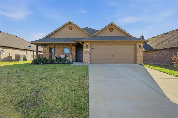 $329,900 | 635 Nolan Drive, Sherman, TX 75092