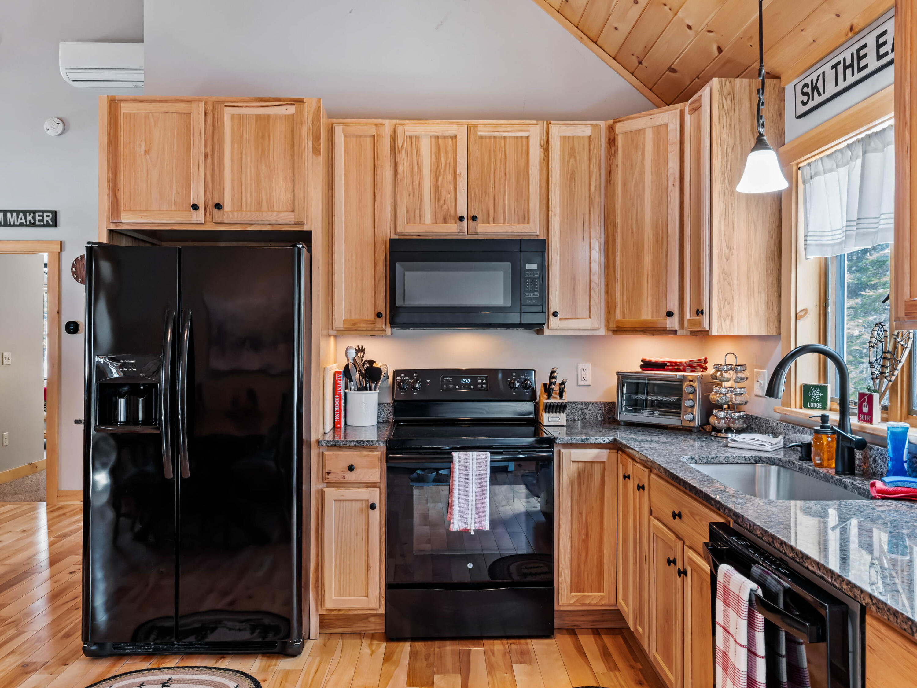 66 Grover Hill Road Bethel, ME 04217 - Photo 13 of 31 66 Grover Hill-10