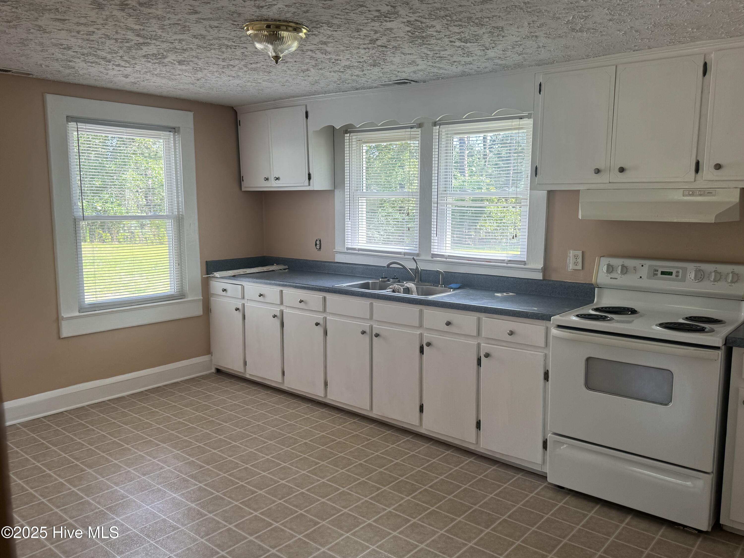 402 Pistol Ridge Road Rockingham, NC 28379 - Photo 2 of 26 IMG_7633