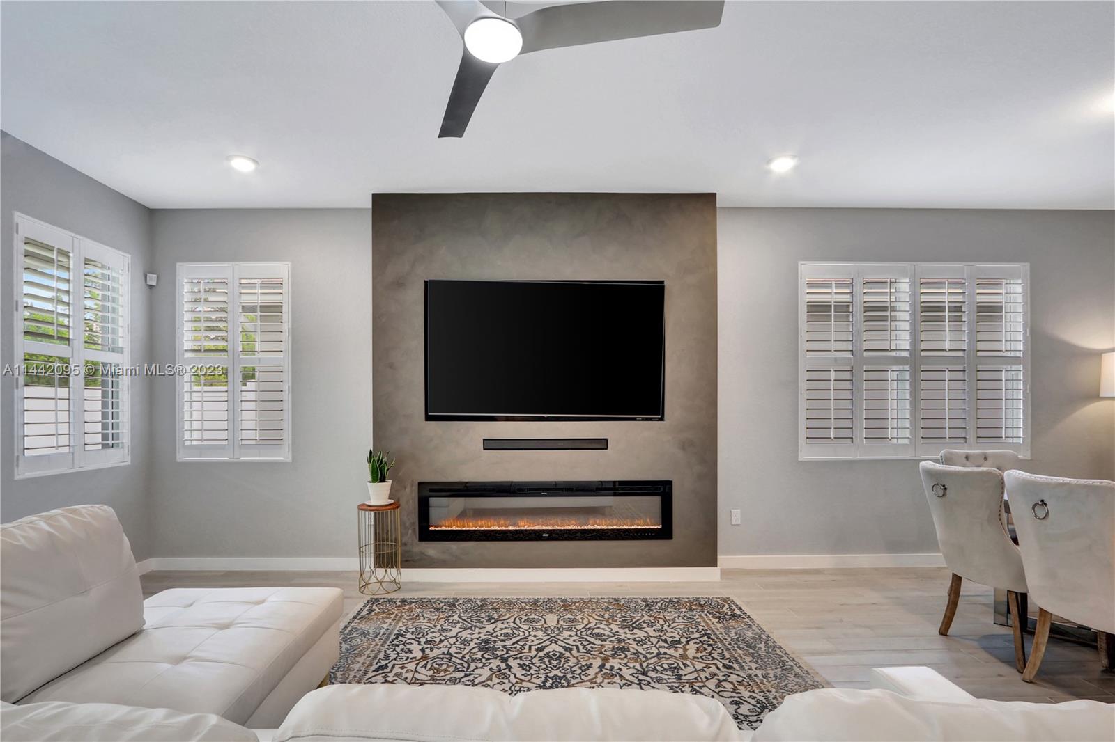 7151 Rockwood Road Jupiter, FL 33458 - Photo 5 of 40 Gallery Image 5