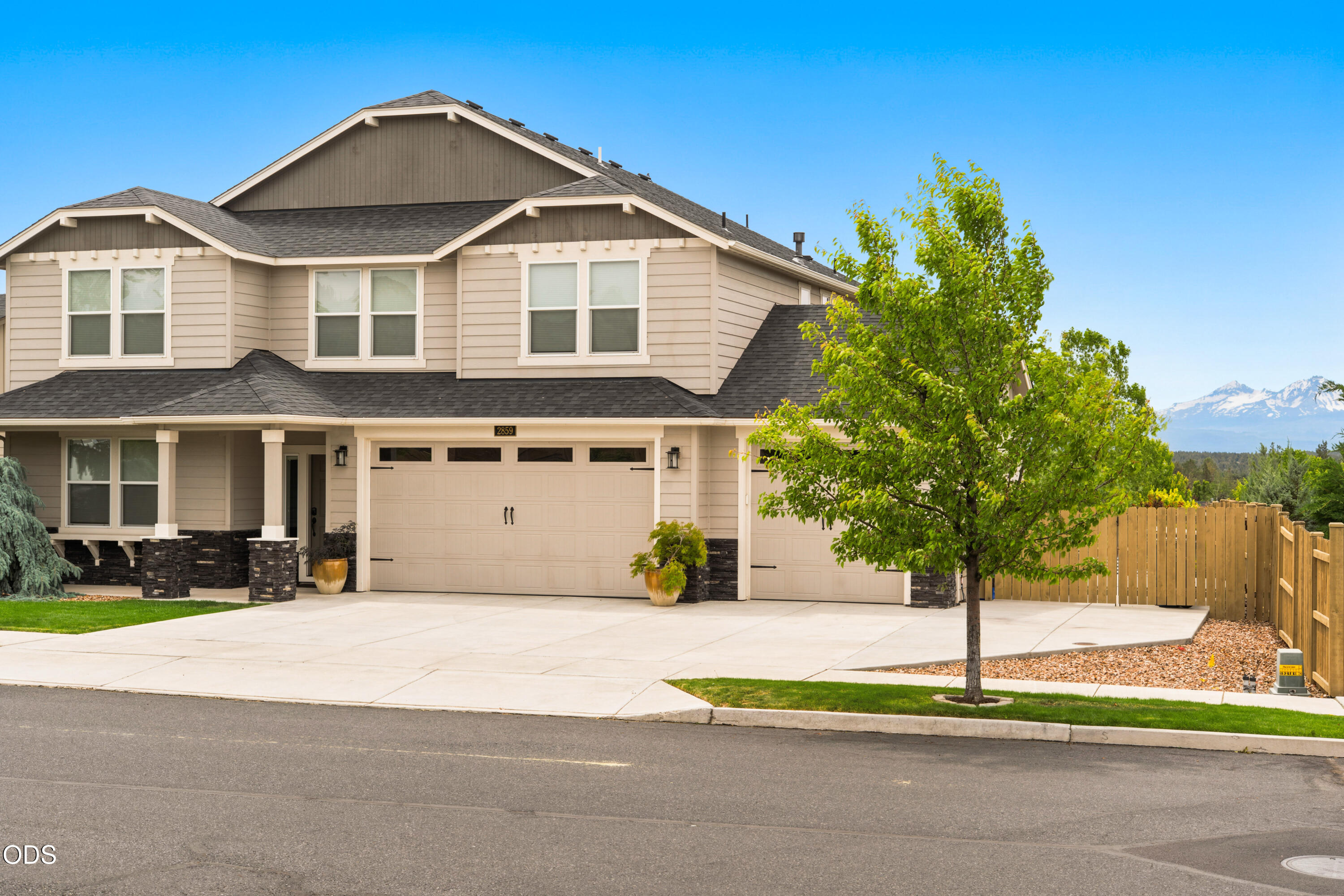 2859 Southwest 47th Street Redmond, OR 97756 - Photo 58 of 68