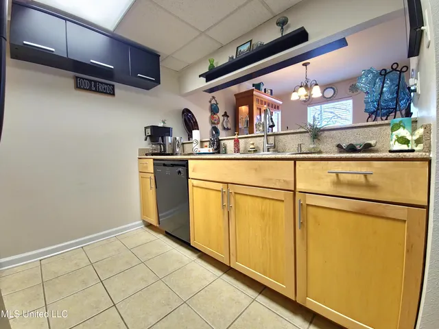 $129,500 | 3230 Cumberland Road, Unit 42, Ocean Springs, MS 39564